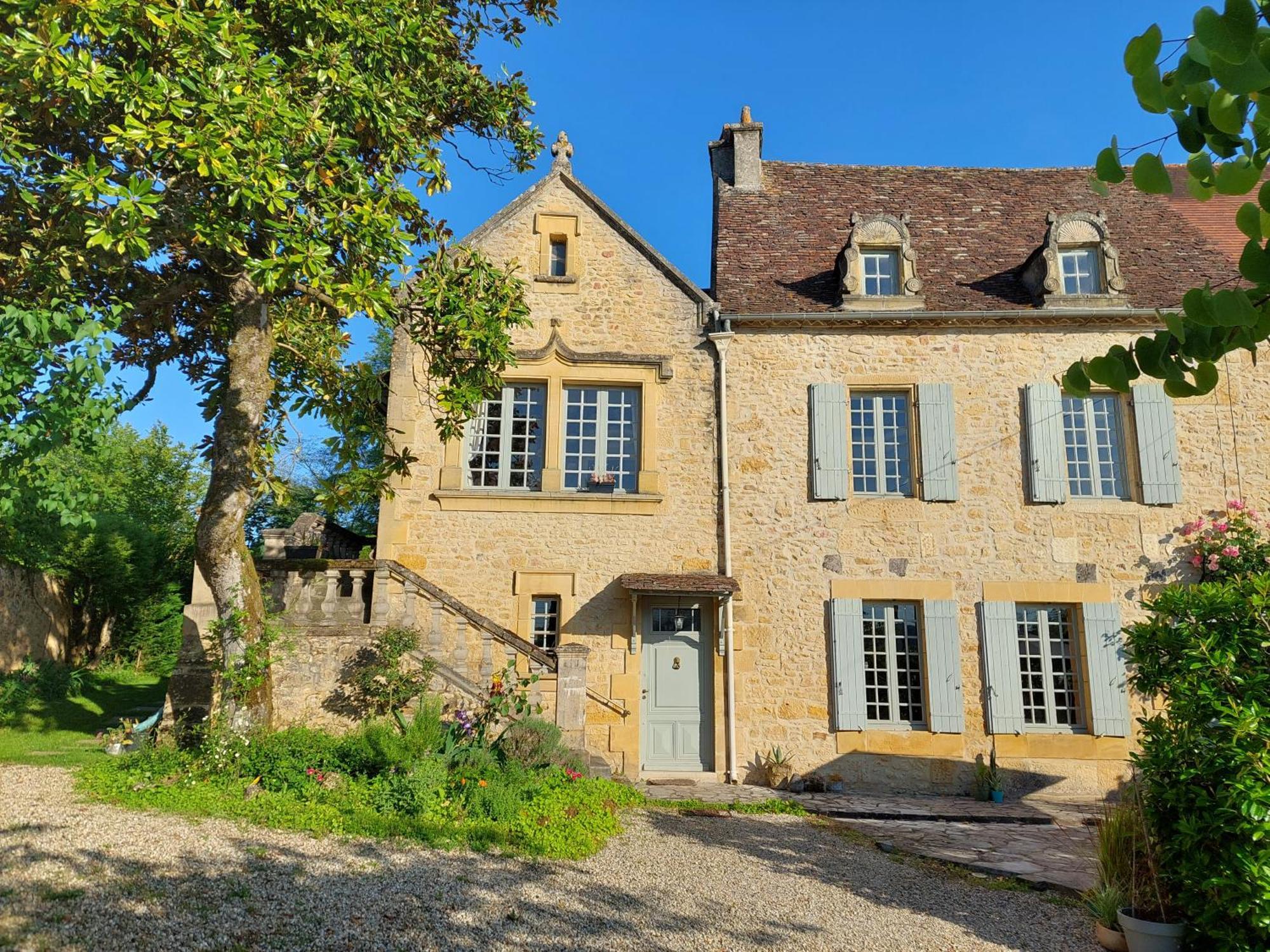 Rue Du Chateau Lalinde Ngoại thất bức ảnh